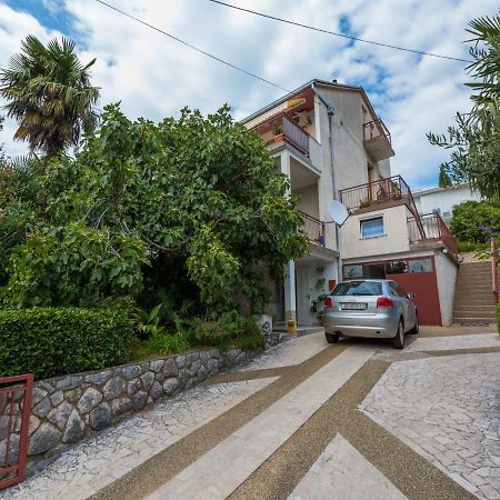 Apartment Mia Crikvenica Bagian luar foto