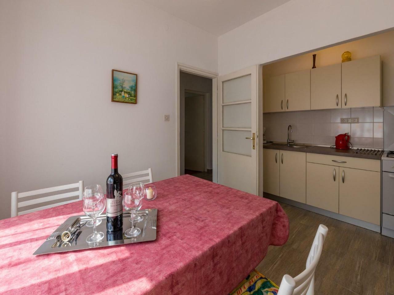Apartment Mia Crikvenica Bagian luar foto