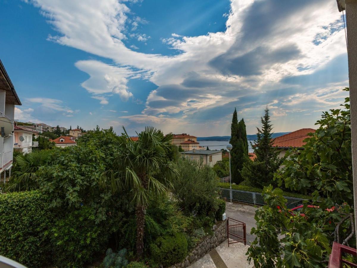 Apartment Mia Crikvenica Bagian luar foto
