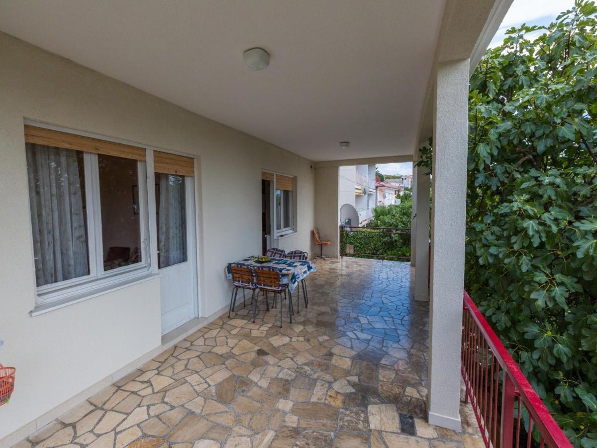 Apartment Mia Crikvenica Bagian luar foto