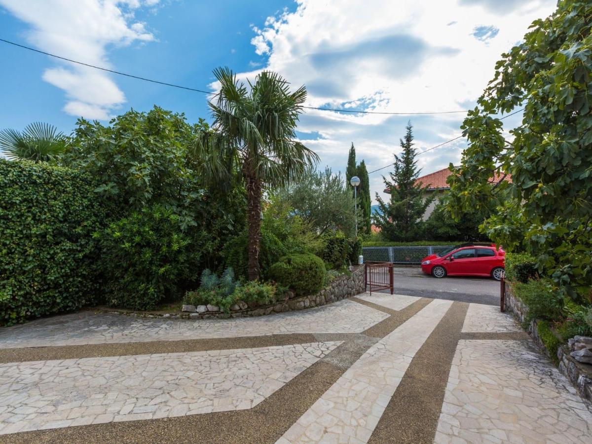 Apartment Mia Crikvenica Bagian luar foto
